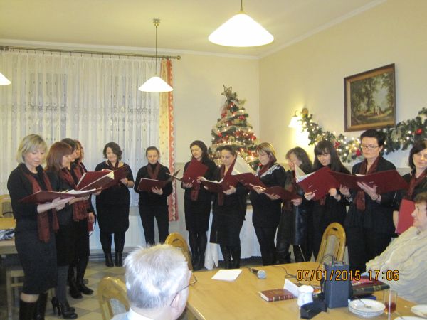 7.01.2015  z pieknymi kolędami i pastorałkami odwiedził nas chór " Gaudette "  -  Nauczycielki z Ośrodka Szkolno-Wychowawczego w Tarnowskich Górach.