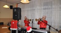 W dniu 10.12.2015 Seniorzy gościli Duet Muzyczny „Alicja i Krzysztof” z Warmątowic oraz Św. Mikołaja.